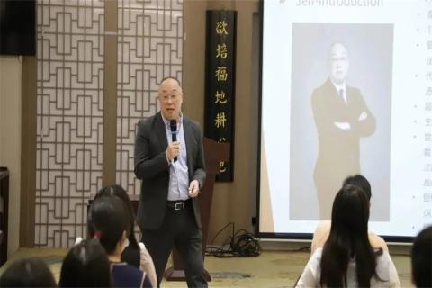 美在形体 赢在心态 | 巨星国际11月员工培训圆满结束