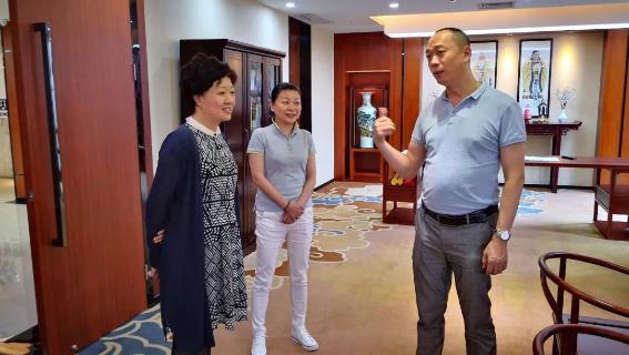 赣江南昌经开区领导受邀访问巨星国际加速器，为优质项目落地南昌创造新机遇